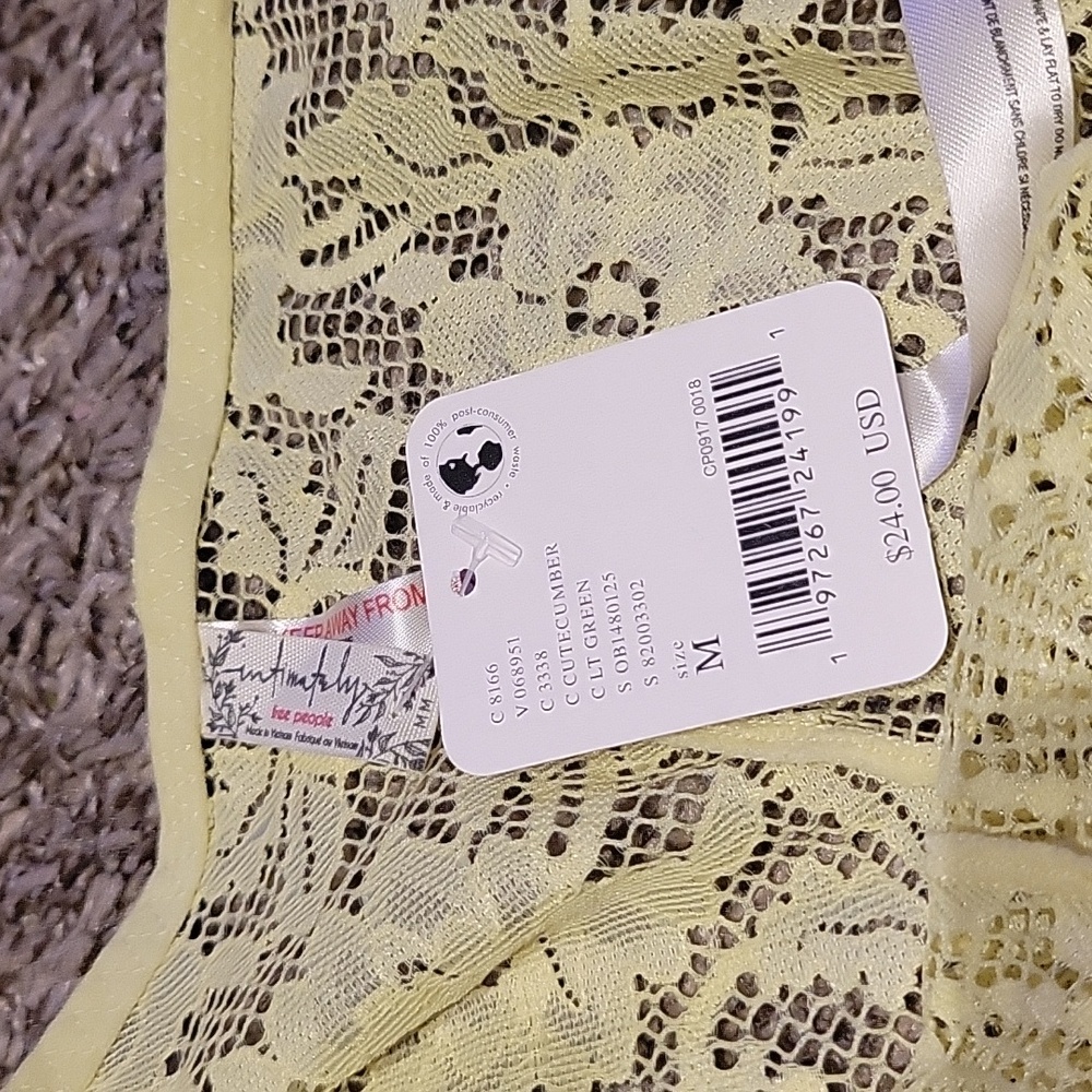 Free People Intimately Under Bikini Lace Cutecumber Light Green Medium XL New - Picture 4 of 5